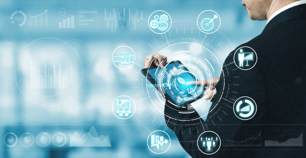 Why are more and more professionals switching to cybersecurity in 2025? 3 Pourquoi la reconversion dans les métiers de la cybersécurité séduit de plus en plus de professionnels en 2025?